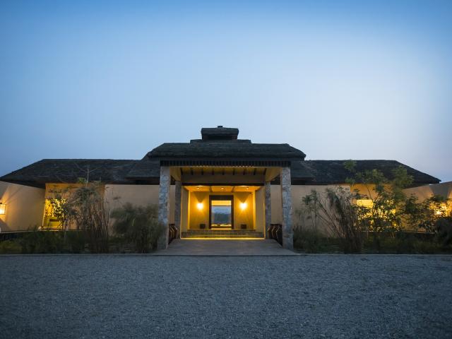 Taj Meghauli Serai