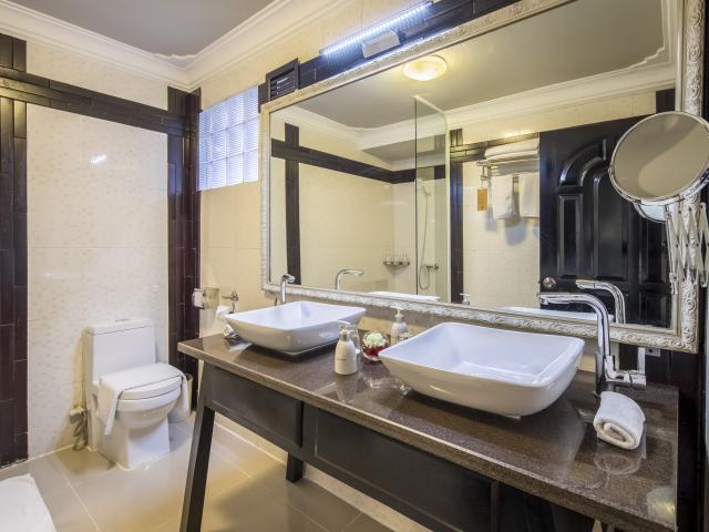White Mansion Boutique Hotel