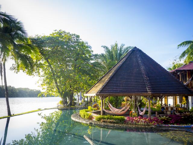 Tortuga Lodge