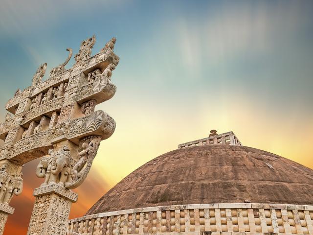 Explore Sanchi and Udayagiri Caves