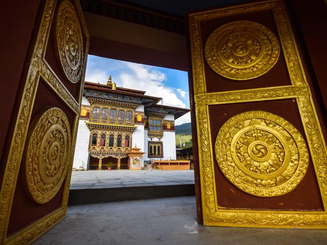 Explore the Tang Valley