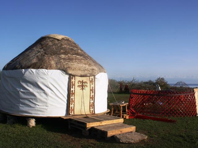 Almaluu Yurt Camp, Bokonbayevo
