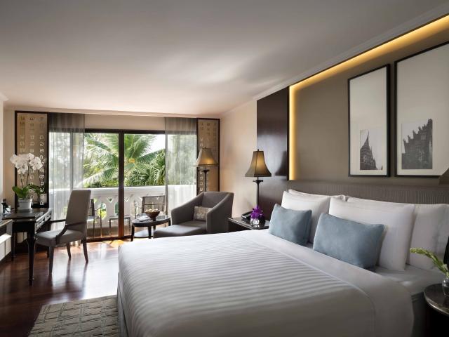 Anantara Bangkok Riverside Resort & Spa