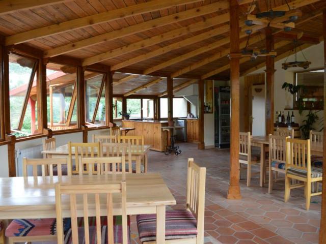 Mirhav Hotel