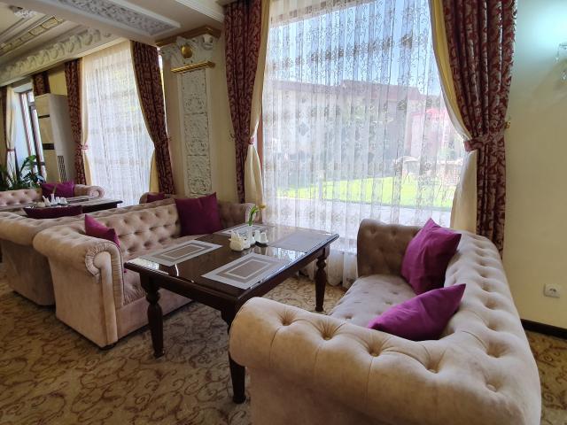 Hotel Emirkhan
