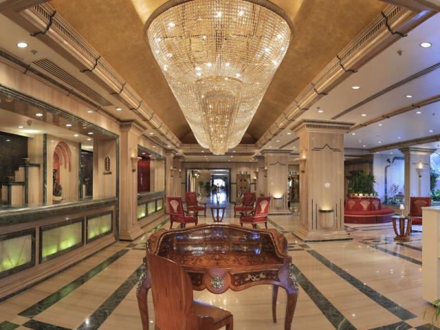 Sonesta St George Hotel