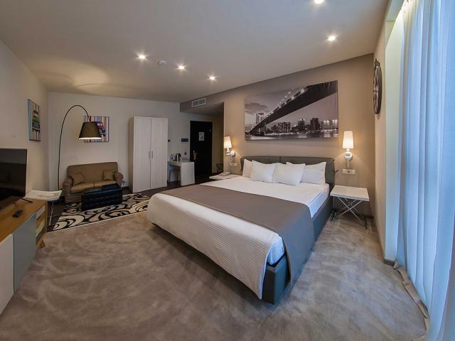 Opera Suite Hotel, Yerevan