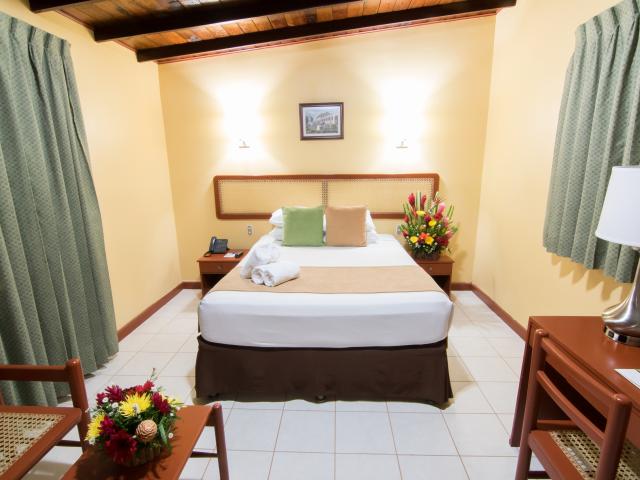 Best Western Las Mercedes Airport Hotel