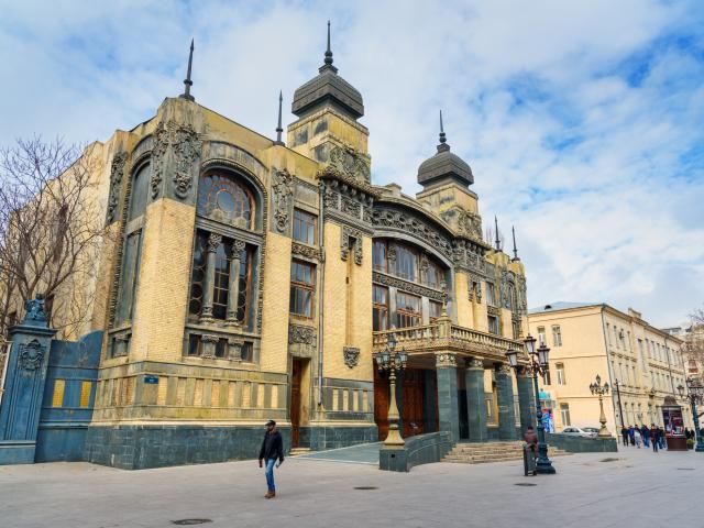 Enjoy the opera in Baku