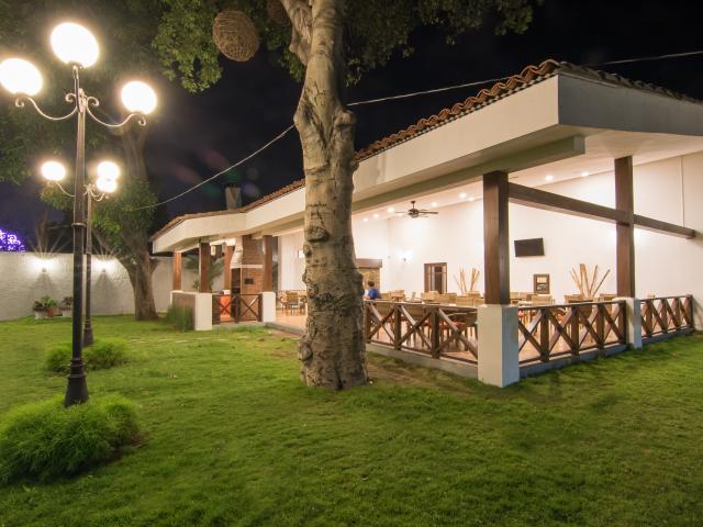 Best Western Las Mercedes Airport Hotel