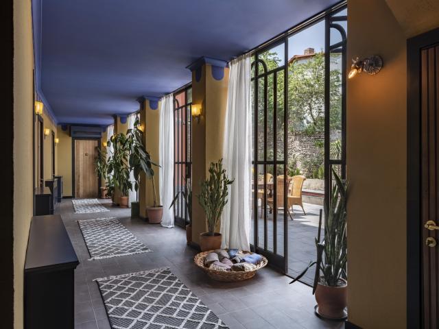 Communal Hotel
