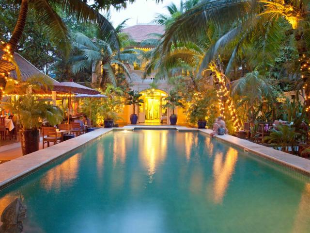 Pavilion Hotel