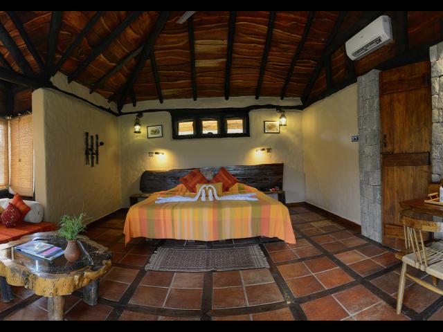 Kanha Earth Lodge