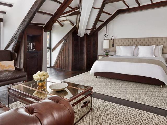 Four Seasons Casa Medina