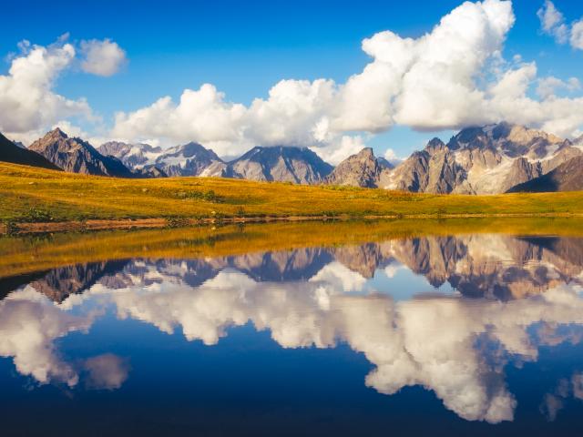 Walk to the stunning lakes of Korundi