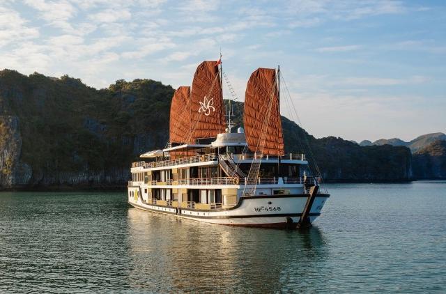 Orchid Classic, Halong Bay