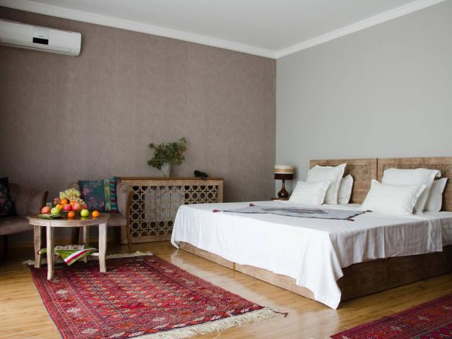 Jipek Joli Hotel