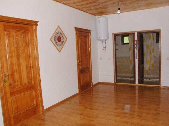 Nurata Guesthouse (Hayat Village)