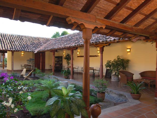 Patio Del Malinche