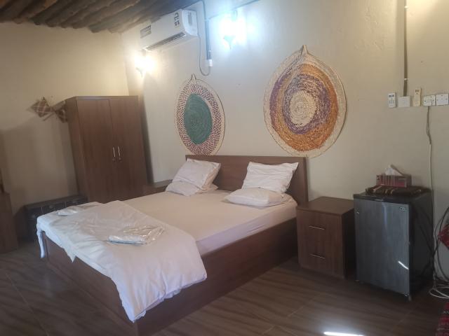 Misfah Old House