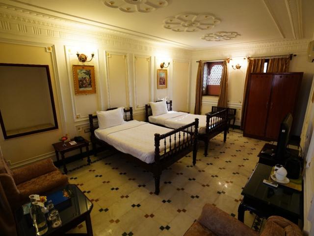 Laxmi Niwas Palace