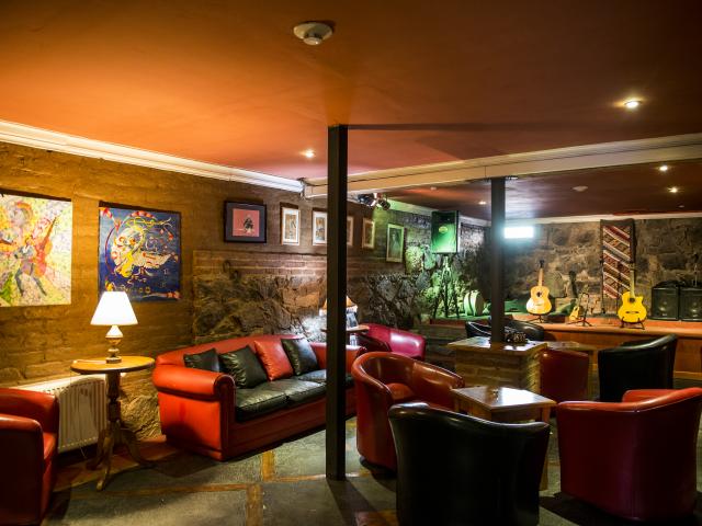 Acontraluz Hotel