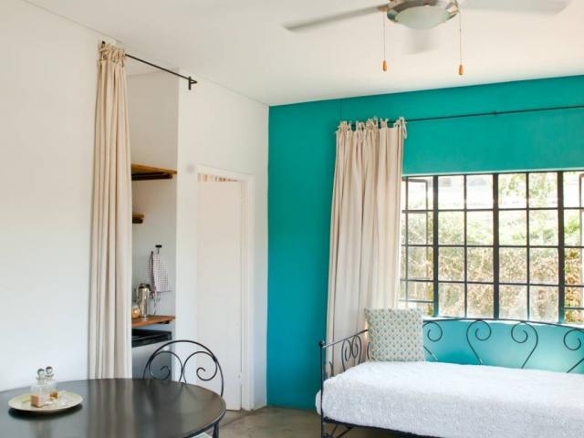 Olive Grove Guesthouse, Windhoek