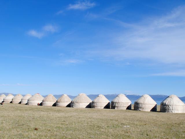 Son Kul Lake Yurt Camp