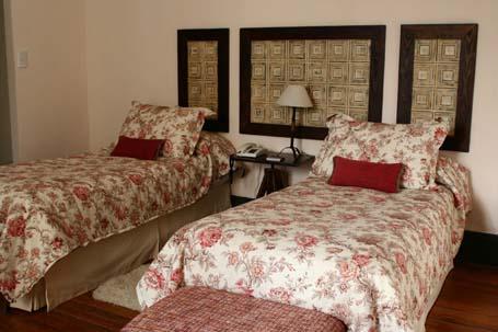 Club Tapiz Hotel