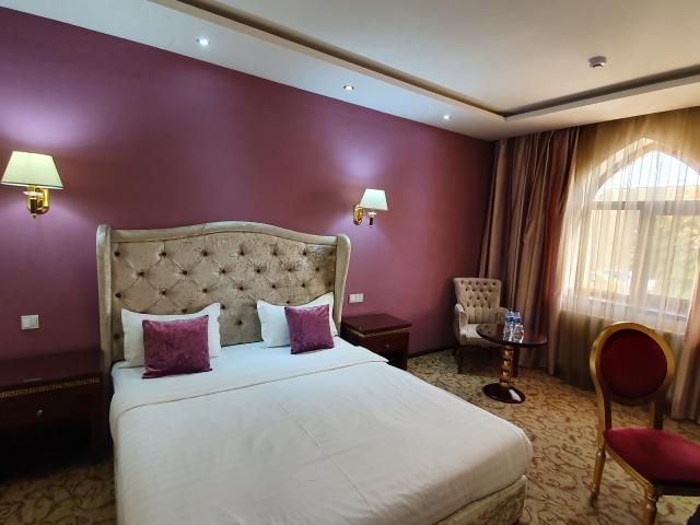Hotel Emirkhan