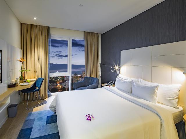 Liberty Central Saigon Riverside Hotel