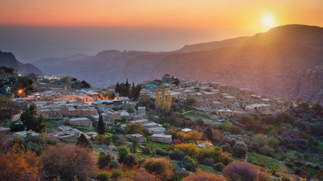 DISCOVER DANA NATURE RESERVE