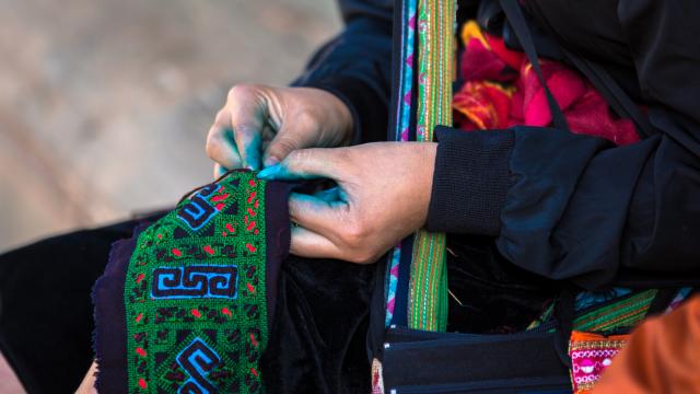 Learn traditions of the Black H'mong