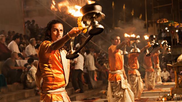 Witness the sacred aarti ceremony