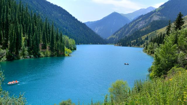 Hike around the Kolsai Lakes