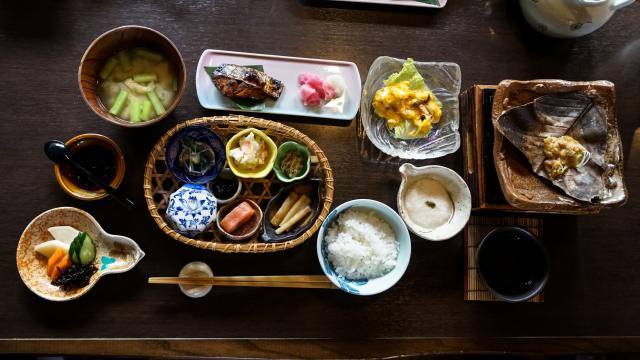 Discover Japan’s famous cuisine