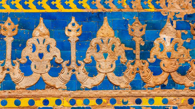 Explore historic streets of Gwalior