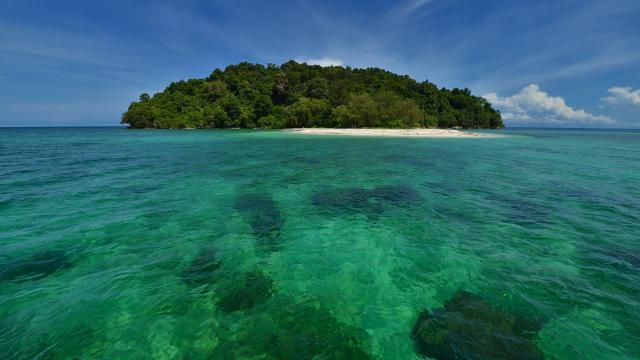 Island hop in a marine conservation area