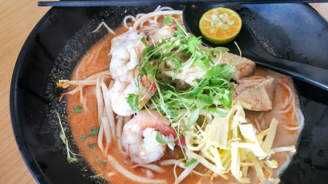 Learn to cook Sarawak style