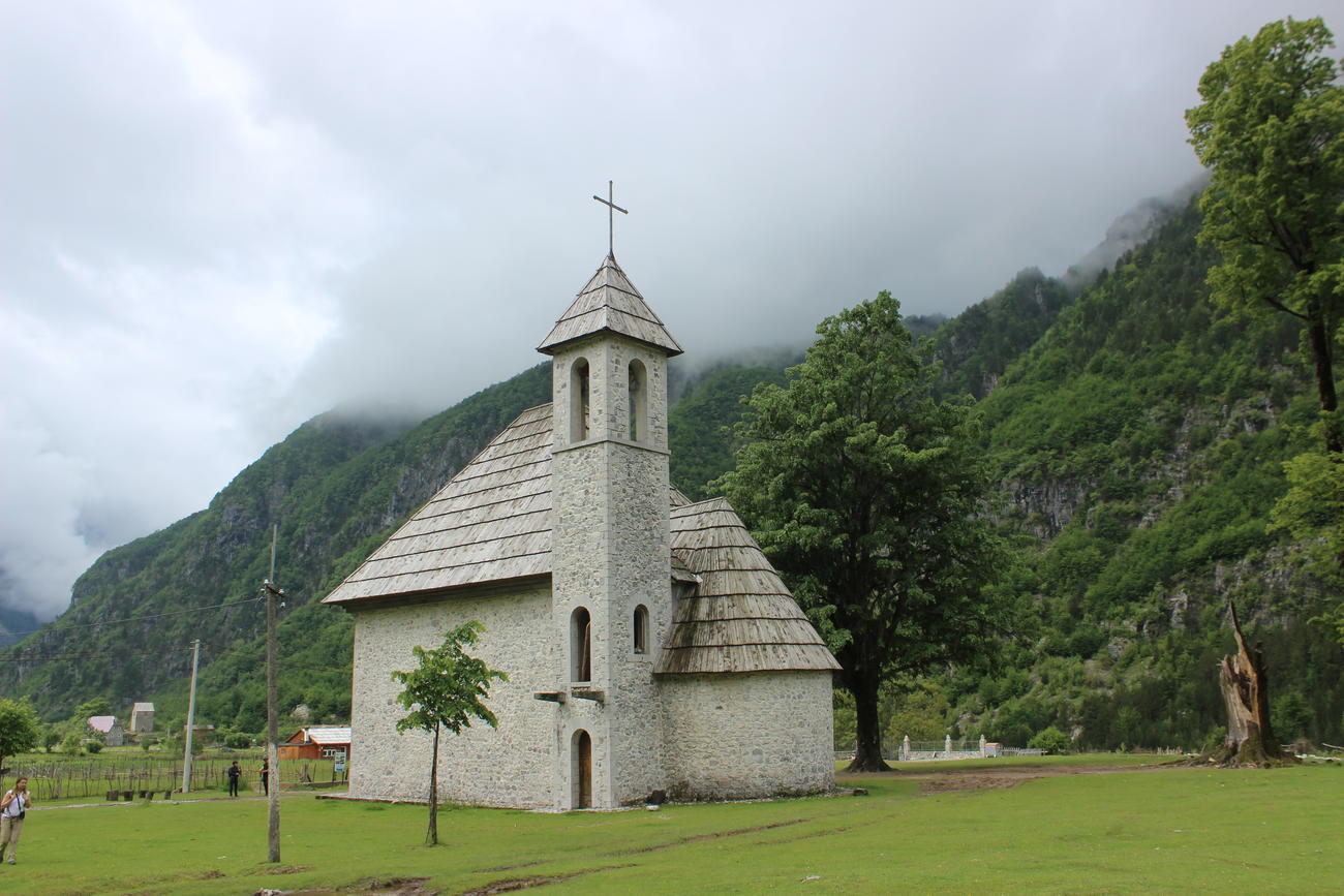 europe trekking