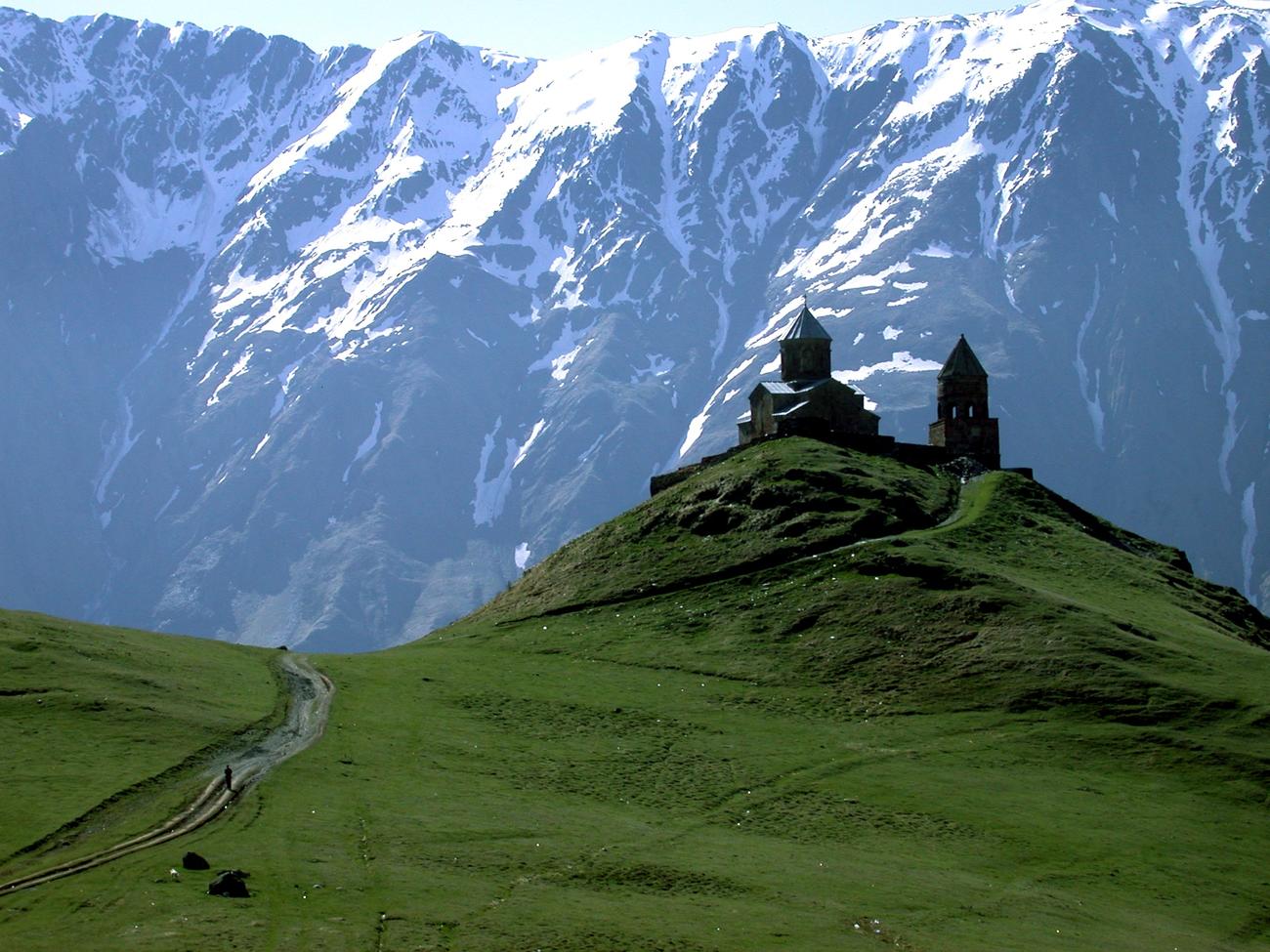 6 Reasons to visit Georgia: Mountain Scenery 