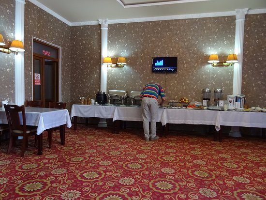 Firuz Hotel