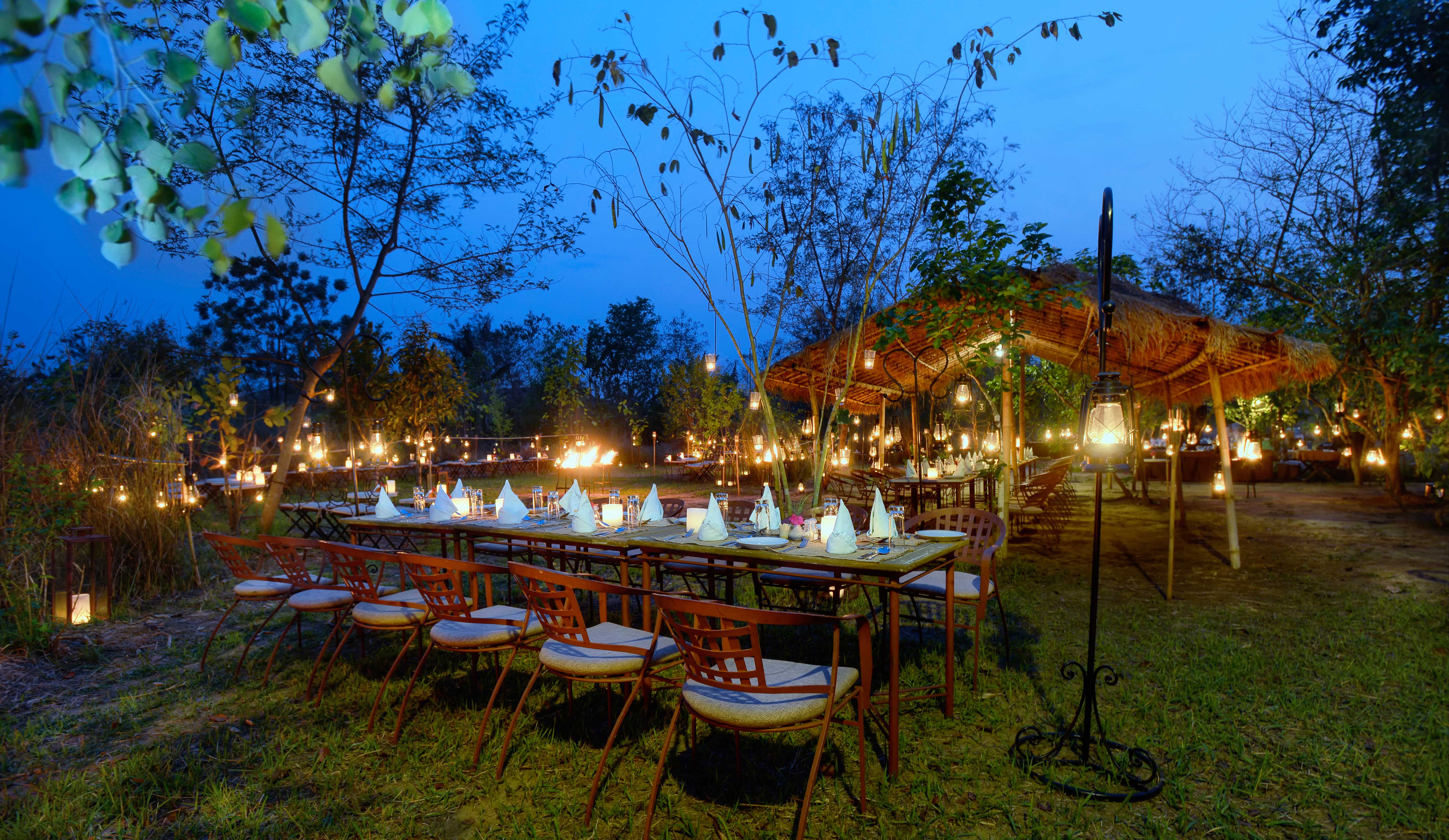 Barahi Jungle Lodge