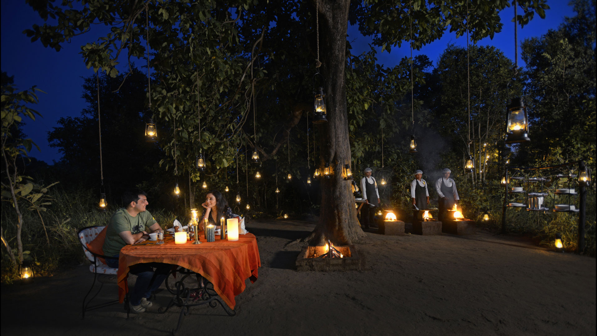 Kanha Earth Lodge