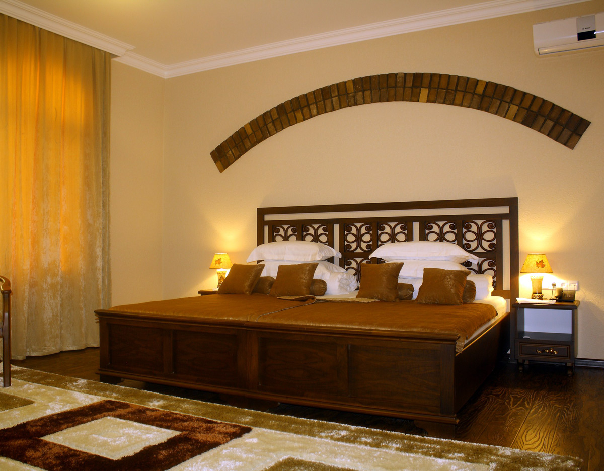 Hotel Platan