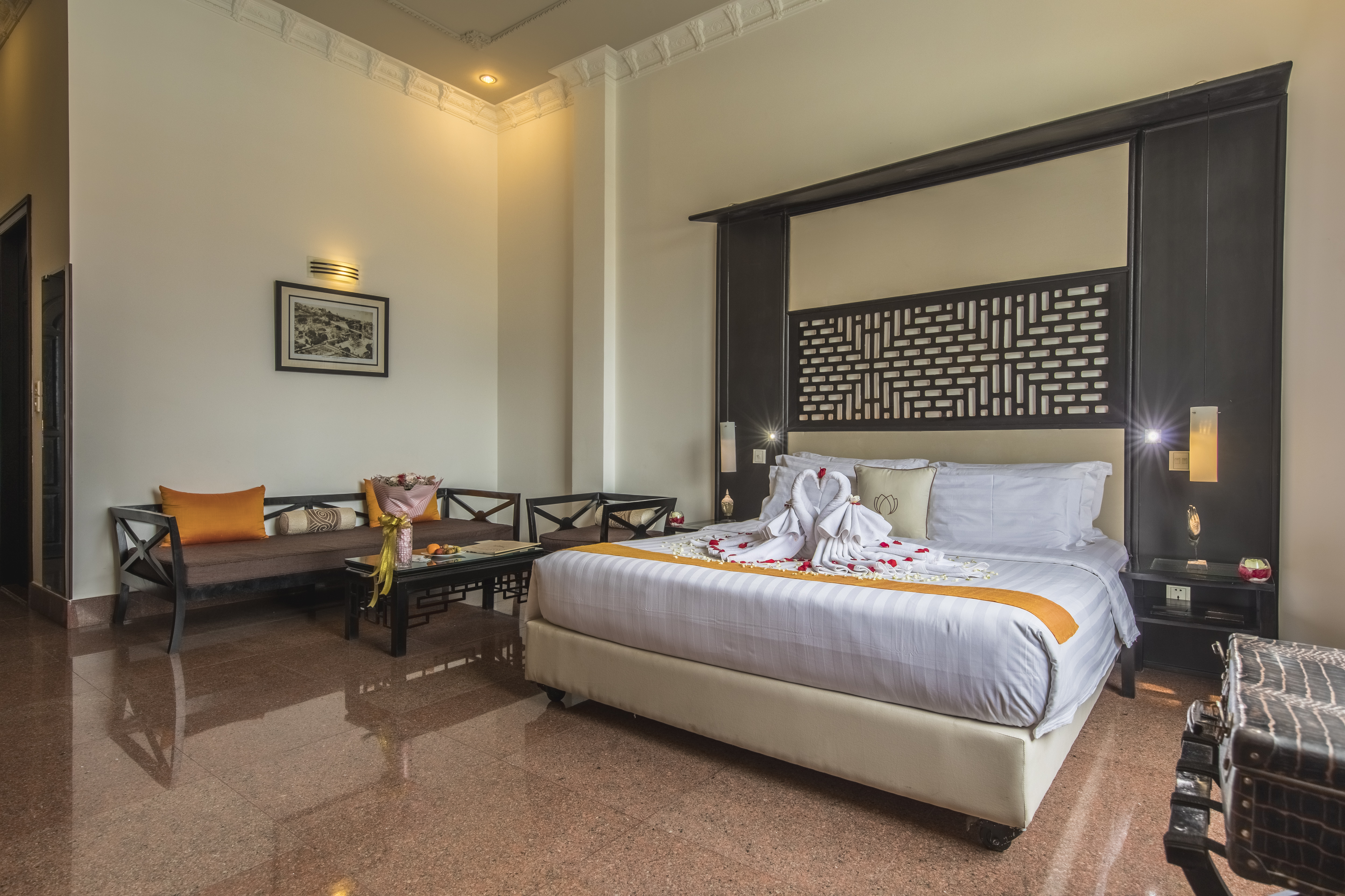White Mansion Boutique Hotel