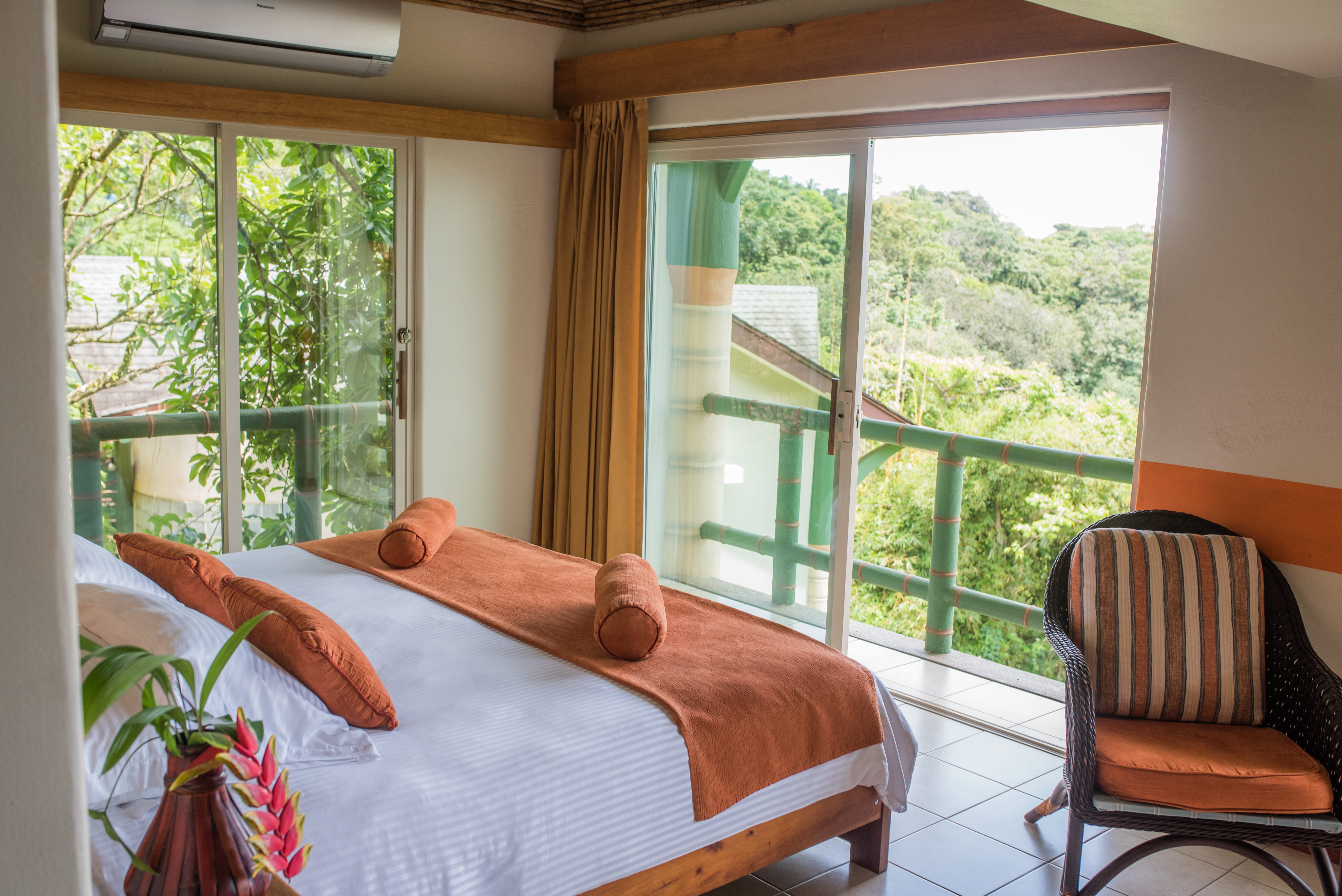Si Como No Resort & Spa