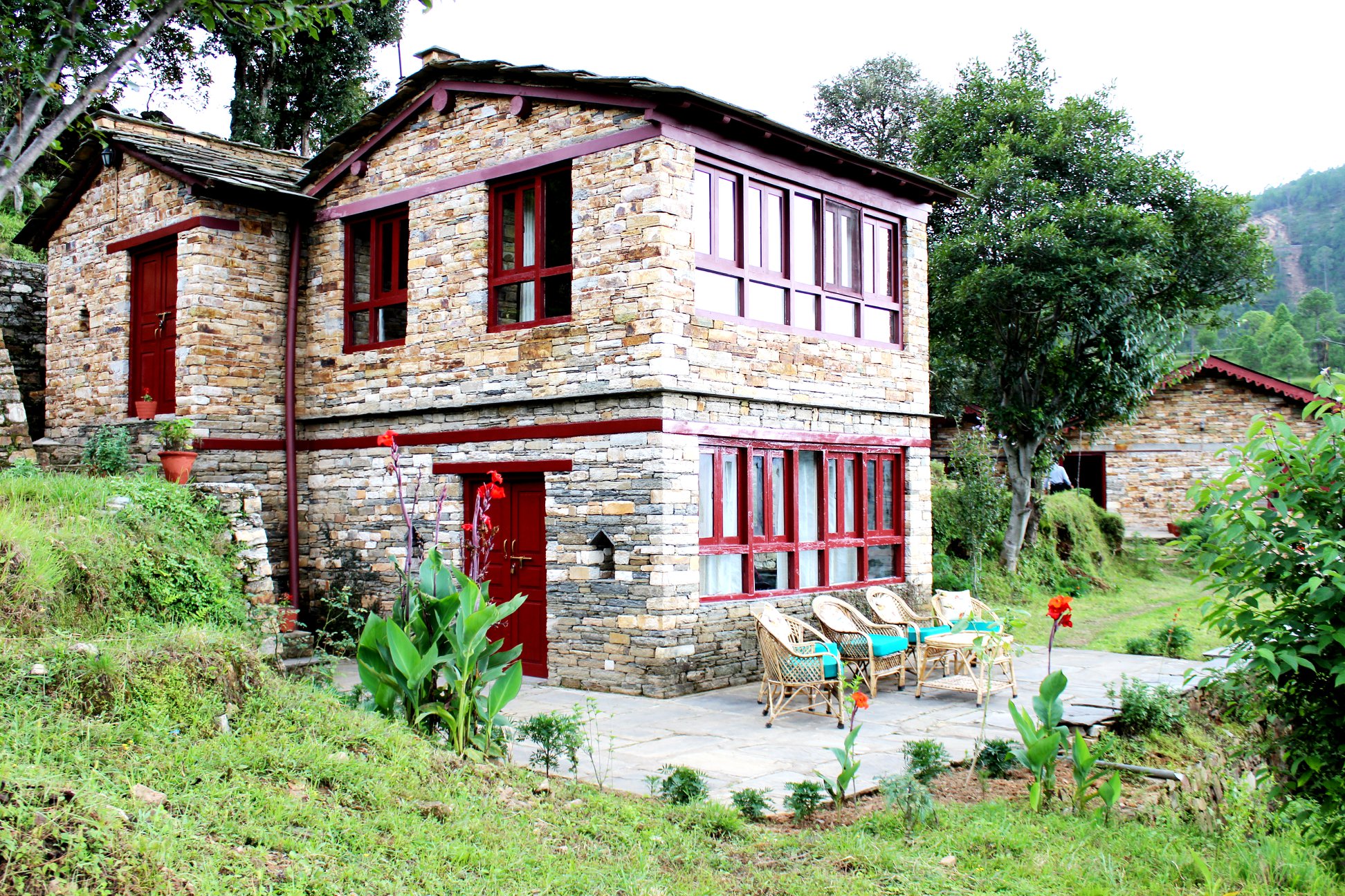 Itmenaan Estate