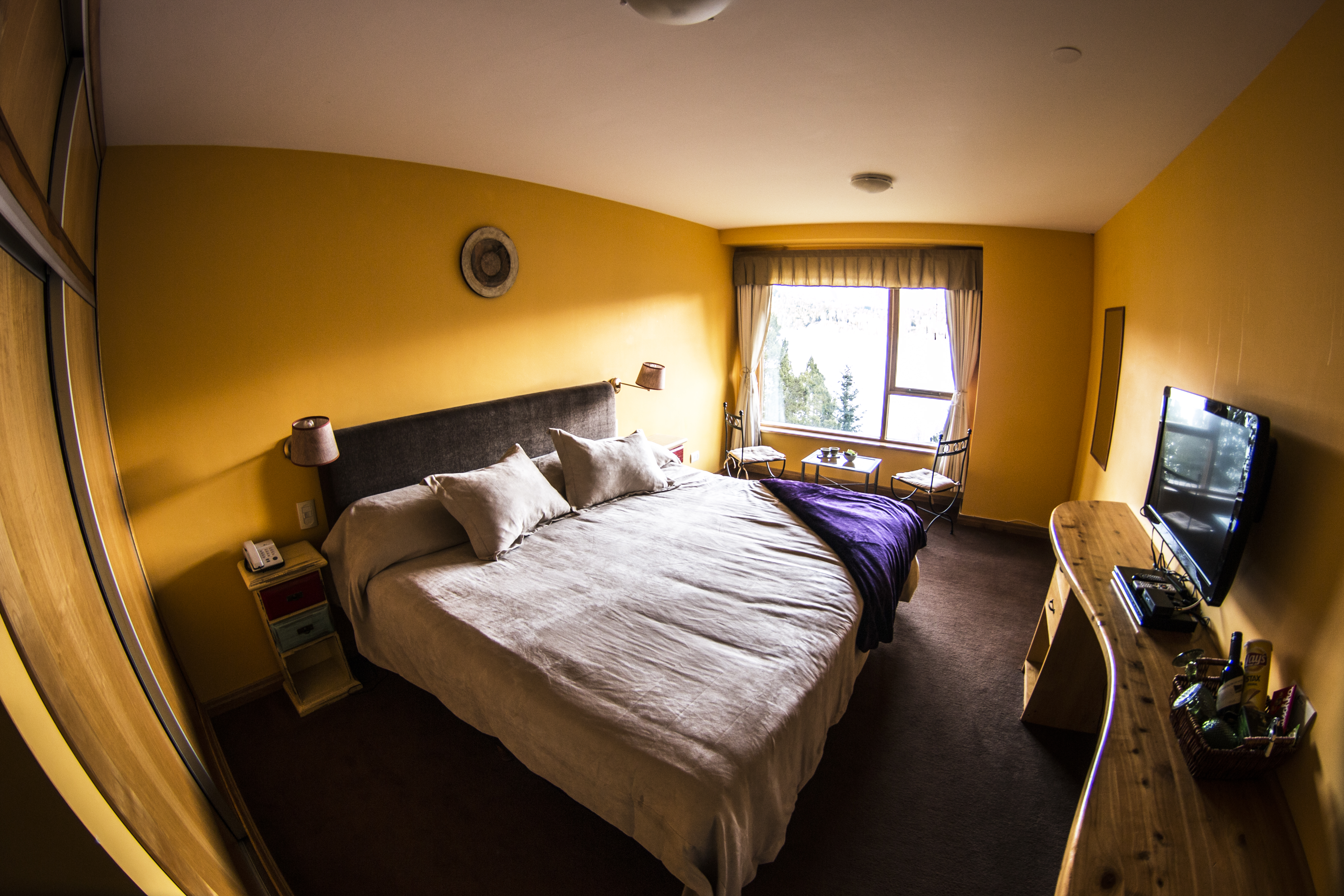 Peninsula Petit Hotel