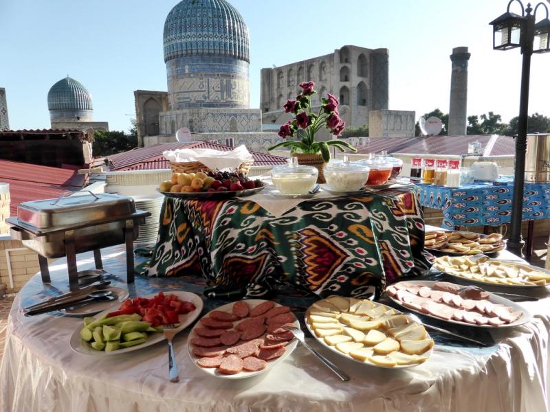 Hotel Bibikhanum